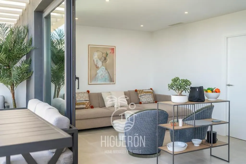 Higueronrentals Twin Apartments Málaga 0*,  Spanje