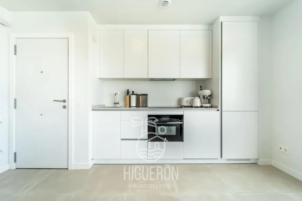 Higueronrentals Twin Apartments Málaga